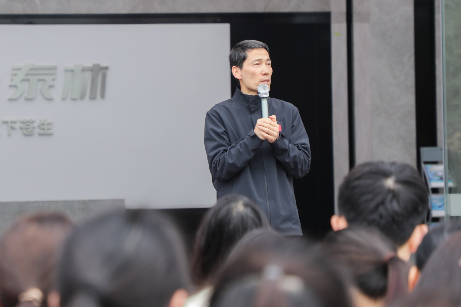 17719193135463561fmx.jpg 1(1).jpg